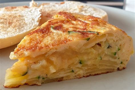 spanish-tortilla-with-zucchini-leeks-potatoes-and-cheese image