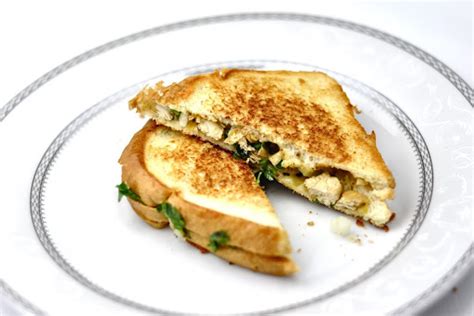 grilled-chicken-sandwich-indian-style-antos image