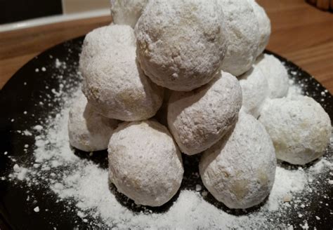 snowball-meltaways-recipe-cookit image