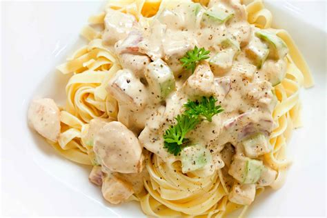 tagliatelle-with-chicken-and-feta-sauce-my-greek-dish image