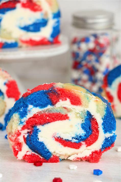 red-white-and-blue-cake-roll-bitz-giggles image
