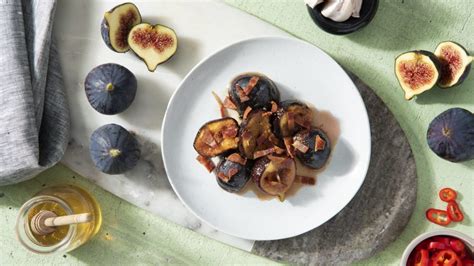 sticky-figs-with-bacon-better-than-bouillon image