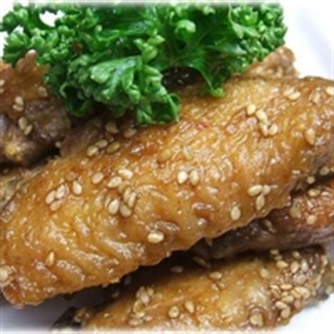 japanese-style-deep-fried-chicken-wingstebasaki image