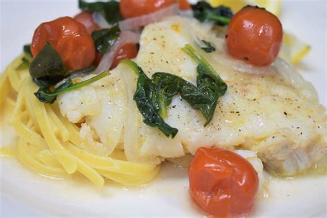 easy-cod-with-tomatoes-cook2eatwell image