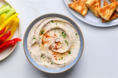vegan-white-bean-hummus-dip-recipe-gluten-free image