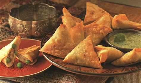what-is-a-samosa-what-to-know-about-this-indian image