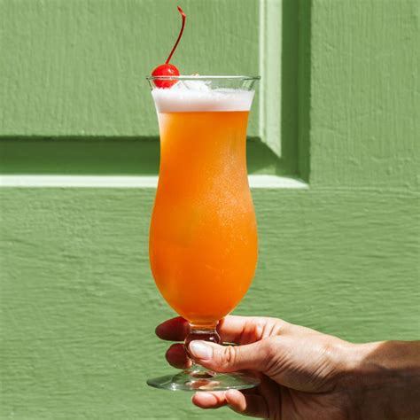 rum-punch-cocktail-recipe-liquorcom image