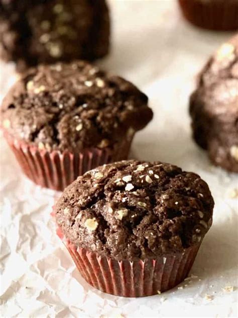 oatmeal-cocoa-walnut-muffins-bake-with-sweetspot image