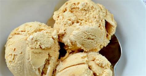 caramel-ice-cream-with-caramel-swirl-serena-bakes image