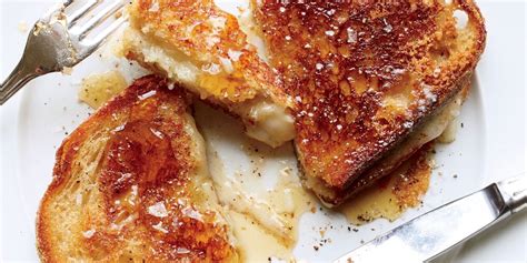 knife-and-fork-grilled-cheese-with-honey image