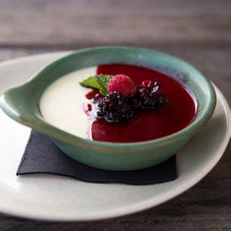 white-chocolate-parfait-with-berry-compote image