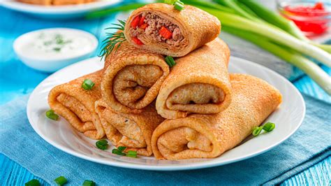 8-traditional-russian-pancake-fillings-recipes-russia image