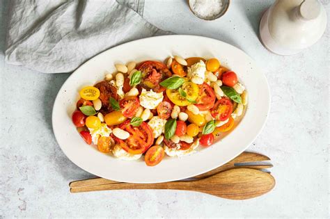 caprese-salad-with-white-beans-jernej-kitchen image