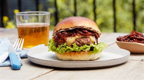 how-to-make-a-burger-made-out-of-dry-aged-steak-meat image