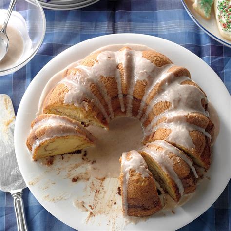 32-apple-cake-recipes-perfect-for-fall-taste-of-home image
