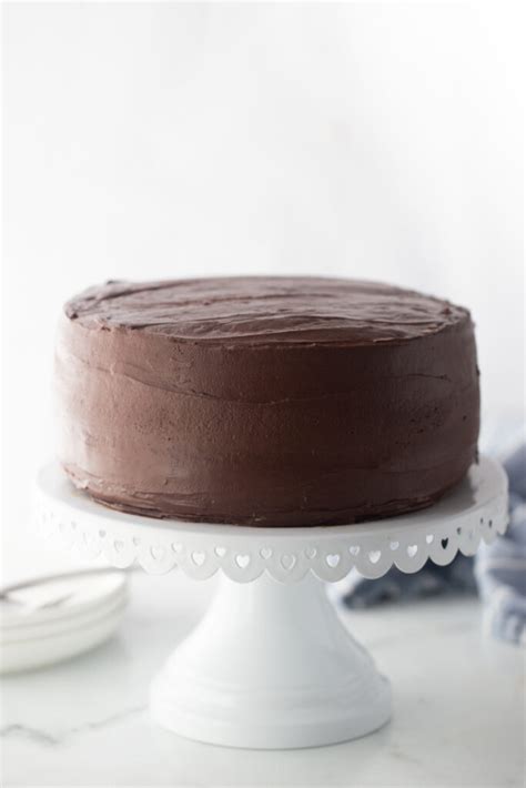 chocolate-mayonnaise-cake-recipes-for-holidays image