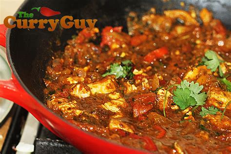 turkey-curry-recipe-quick-easy-the-curry-guy image