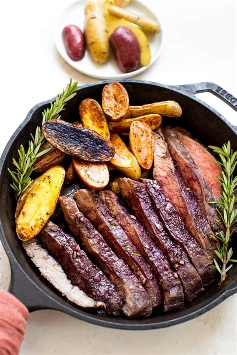 baked-flank-steak-with-red-wine-marinade-video image
