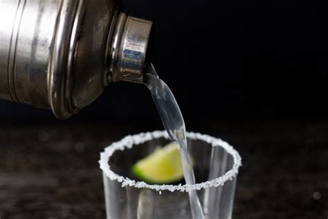 how-to-make-an-authentic-margarita-edible-times image