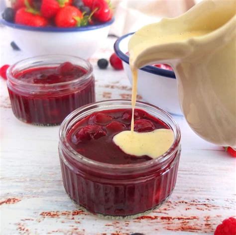 rote-grtze-german-red-berry-pudding-my-dinner image