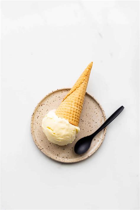 lemon-custard-ice-cream-the-bake-school image