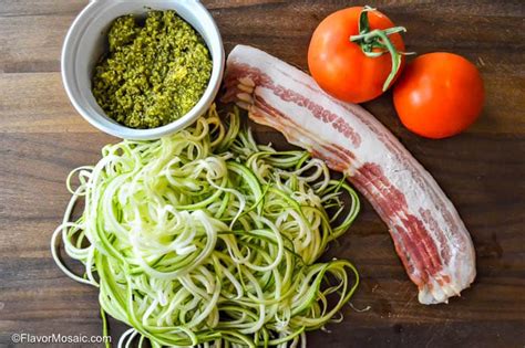 zucchini-noodles-with-pesto-and-bacon-flavor-mosaic image