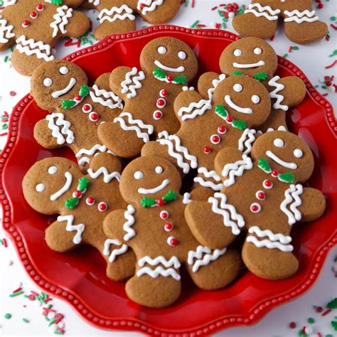 soft-chewy-gingerbread-men-cookies-mom-loves image