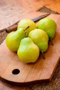 bernardin-home-canning-because-you-can-pears image
