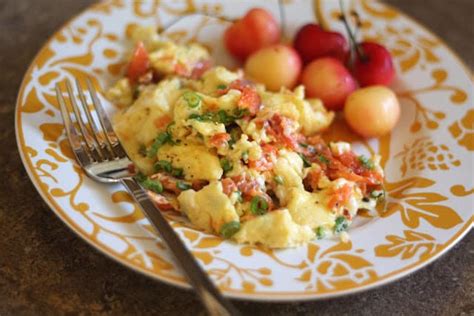 smoked-salmon-scrambled-eggs-barefeet-in-the image