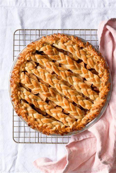 chai-spiced-apple-pie-two-ways-fork-knife-swoon image