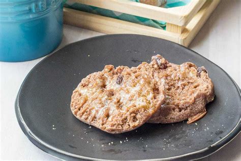 cinnamon-raisin-english-muffins-stetted image