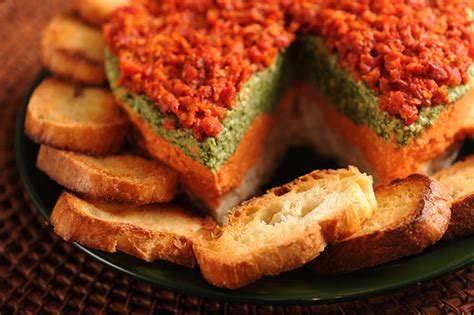 red-pepper-pesto-pt-meatless-monday-the image