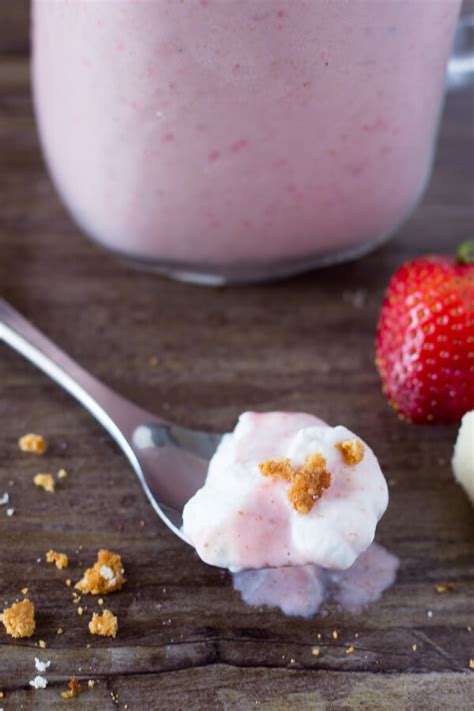 strawberry-shortcake-milkshake-just-so-tasty image