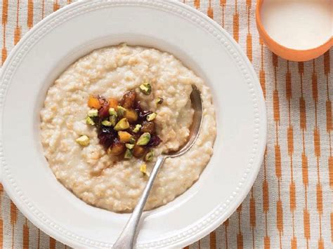 oatmeal-porridge-with-dried-fruit-compote-readers image