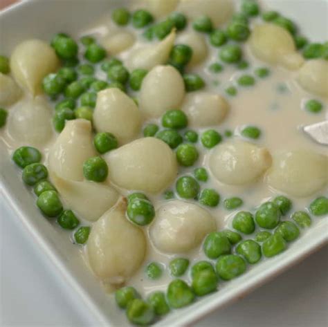 easy-creamed-peas-small-town-woman image