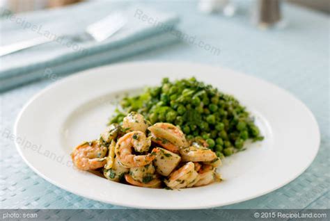 shrimp-and-scallops-garlic-recipe-recipelandcom image