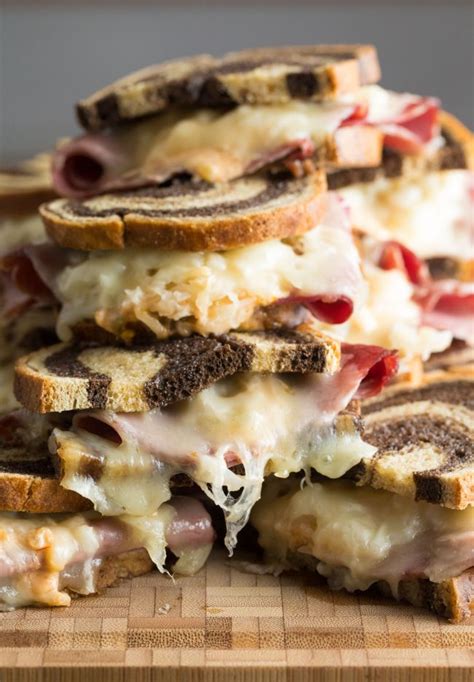 how-to-make-baked-reuben-party-sandwiches-a image