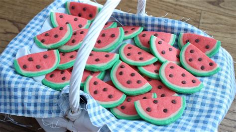 how-to-make-watermelon-cookies image