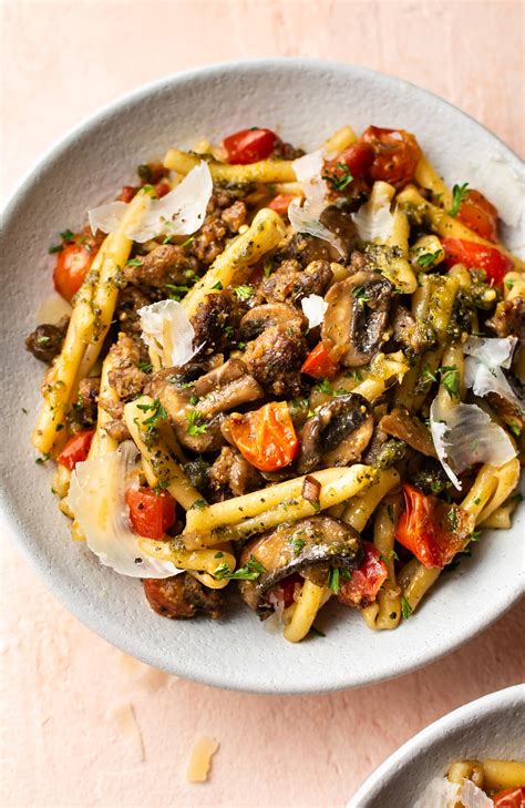 sausage-pesto-pasta-quick-and-easy-recipes-for-busy image