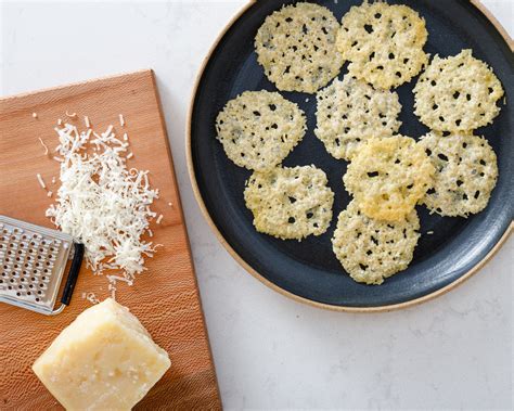parmigiano-reggiano-crisps-serves-9-brava-brava image