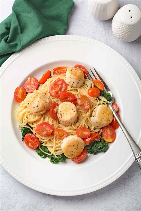 scallops-and-pasta-with-white-wine-butter image
