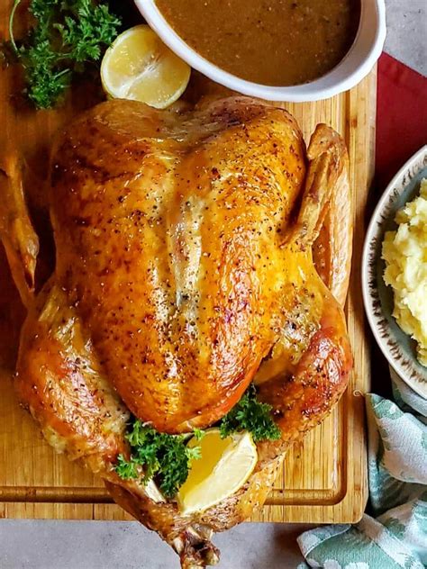 perfect-roasted-turkey-and-gravy-lite-cravings-ww image