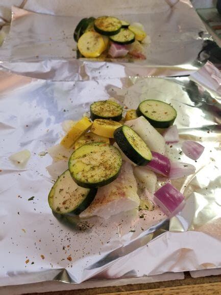 fish-and-veggies-in-foil-packets-cookingheartsmart image