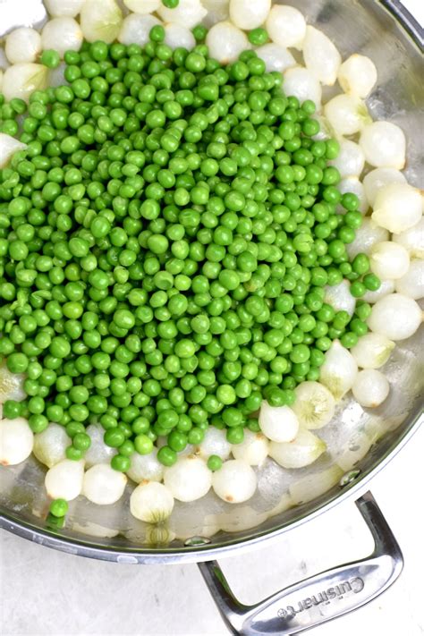 creamed-peas-with-pearl-onions-gypsyplate image
