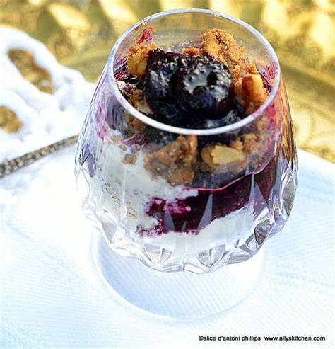 blueberry-rhubarb-crumbles-blueberry-desserts image