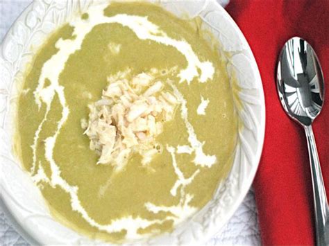 asparagus-soup-with-crab-momtastic image