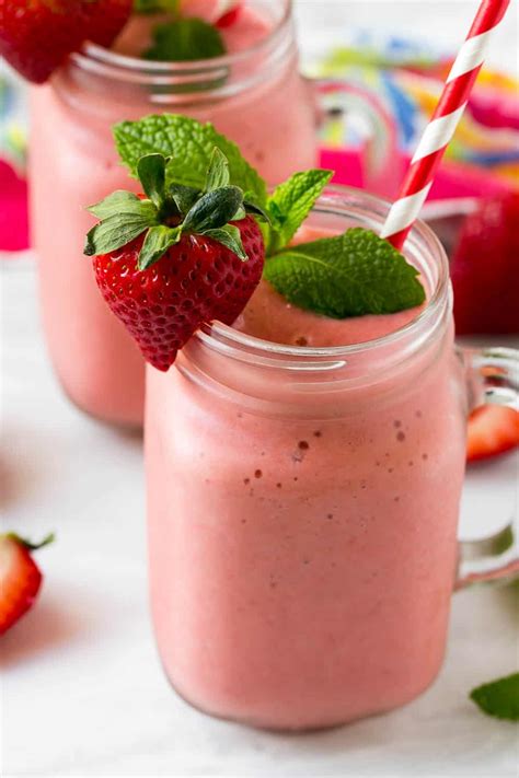 strawberry-and-cream-smoothie-recipe-healthy image
