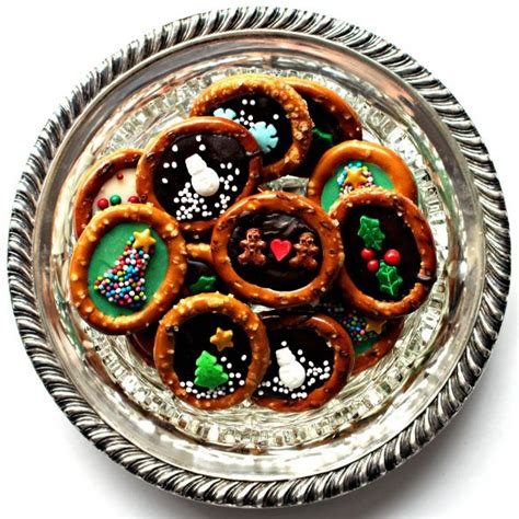 christmas-pretzels-easy-fast-and-fun-the-monday-box image