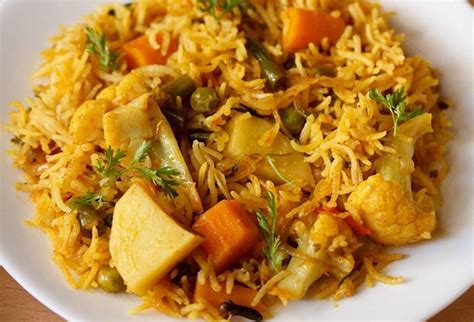 vegetable-rice-recipe-vegetarian-indian-world image