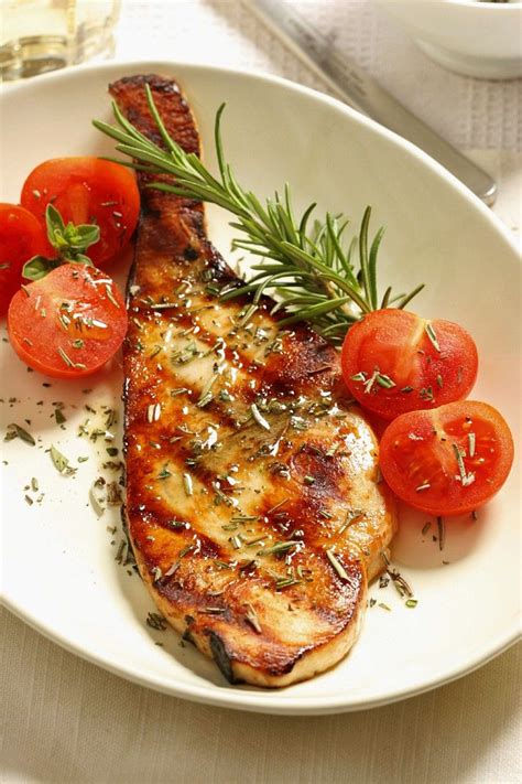 grilled-swordfish-with-tomatoes-recipe-eat-smarter-usa image